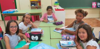 Con aroma a libros y cuadernos nuevos