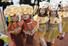 El Rey León salió de paseo con motivo del Carnaval