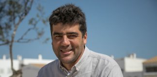 «La democràcia espanyola es va aixecar sobre milers de morts a les carreteres», Entrevista a Artur Parrón