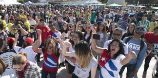 Alegría, música y buena comida para celebrar la interculturalidad