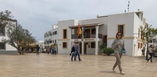 Primera reunión de la Comisión de Violencia machista de la legislatura en Formentera