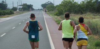 El Consell lamenta la falta de agua en la Media Maratón y pide disculpas a los participantes y voluntarios