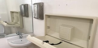 El Consell instala cambiadores de pañales en los equipamientos municipales