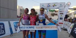 Daniel González y Sara Bonilla ganan el VI Triatlón Illa de Formentera en la categoria Olímpic