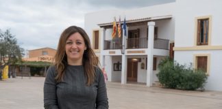 «Debemos defender nuestra propia identidad», Entrevista a Alejandra Ferrer