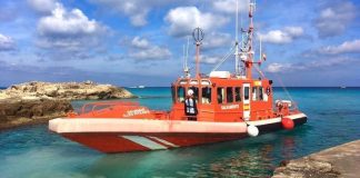 Rescatados 17 migrantes al sur de Formentera