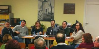 Sa Unió de Formentera se ha reunido con más de 350 vecinos y comerciantes para conocer sus inquietudes y opiniones