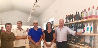 El Mercat Pagès compte amb un estand amb productes locals de les Balears