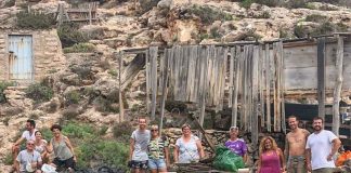 350 kilos de basura retirados por voluntarios en Torrent Fondo