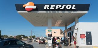 Veintiseis años surtiendo combustible en Formentera