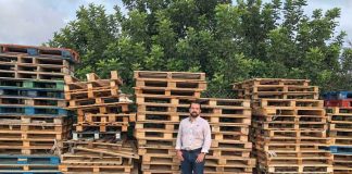 Un projecte per reutilitzar els palets de fusta dipositats a la Deixalleria