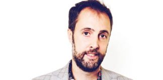 Quique Macías trae lo mejor de sus monólogos a las Pitiusas