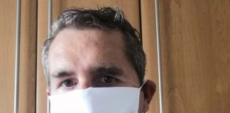 Los empresarios piden a los clientes el uso de mascarillas en los locales comerciales