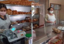 El comercio local sigue tirando adelante en este período de confinamiento