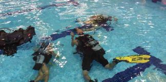 Bautizo de buceo en familia