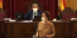 Silvia Tur exige al Govern que «cumpla los acuerdos» e instale la estación permanente de medición de calidad del aire en el puerto de la Savina