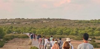 Incremento notable de las excursiones andando y en bicicleta al faro de es Cap