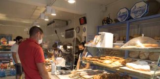 El Govern anima a consumir producto local y apostar por los comercios de proximidad en estas fechas festivas
