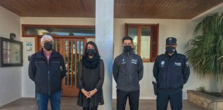 Formentera incorpora un agente Covid
