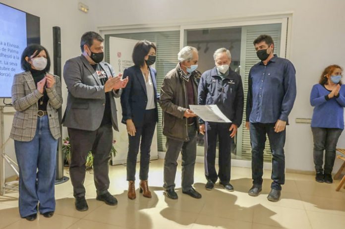 Entrega de certificados a las víctimas del franquismo