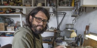 “Una joya no es un souvenir, es un trabajo creativo único y personal” Entrevista a Gustavo “Pitu” Fernández