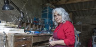 “El mercado de la Mola me dio pie para desarrollar mi creatividad y mi forma de vida” Entrevista a Xenia García-Marià