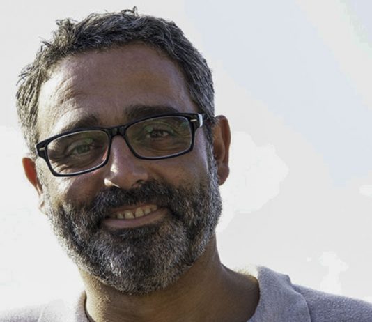 Raül Genovés cierra «Xerrades per a famílies» con una conferencia sobre la educación emocional