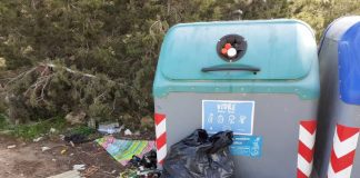 Comienzan las incívicas “limpiezas de primavera” contenedores Porto Saler