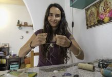“El macramé me permite trabajar en contacto con la naturaleza” Entrevista a Alex Rodríguez Orozco