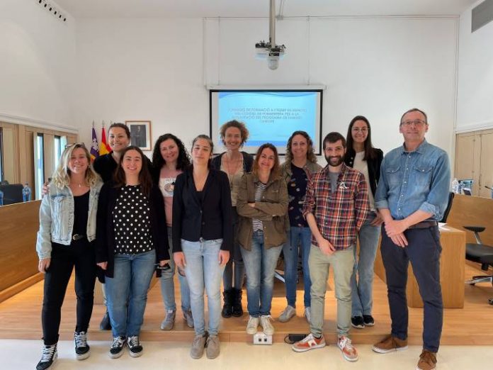 Jornada formación acogimiento de menores