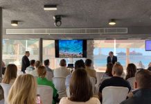 Formentera realiza la segunda ruta nacional de promoción en Málaga, Sevilla y Bilbao Presentación promocional a agentes de viaje en Málaga