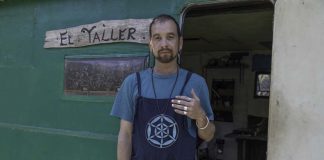 “Me gusta que mis joyas se vean bien porque son objetos de poder” Entrevista a Oriol “Uri” Calvet
