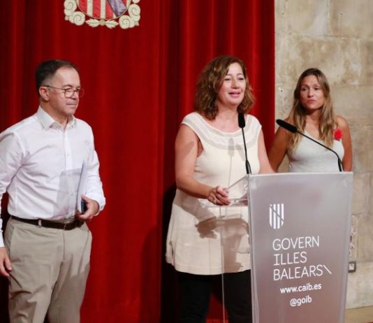 Un total de 1.600 jóvenes de entre 18 y 35 años de Baleares se beneficiarán del Bono Alquiler Joven Francina Armengol durante la presentación de las ayudas al alquiler para jóvenes