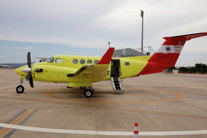 Avión SAMU 061