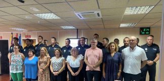 Graduación de 23 agentes de policía local que han superado el curso de capacitación de oficiales Graduación de 23 agentes de policía local