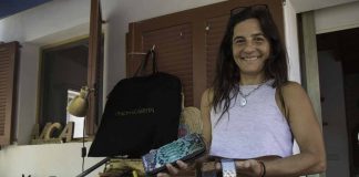 “Mis creaciones son un fondo de armario siempre vigente” Entrevista a Macarena Benegas Macarena Benegas