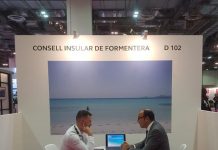 Formentera participa en la feria ILTM Asia Pacific 2022 para atraer visitantes de temporada baja Carlos Bernús en la ILTM Asia Pacific_Singapur