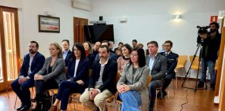 Ana Juan apela a la convivencia democrática para aplicar políticas que protejan los derechos de los formenterenses Asistentes al acto del Día de la Constitución 2022