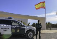 Interceptados 18 migrantes de origen magrebí en el Pilar de la Mola