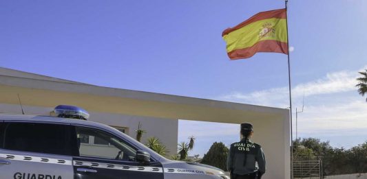 Interceptados 17 migrantes en el Pilar de la Mola