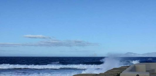 Emergencias pide precaución y prudencia esta tarde ante la previsión de lluvias, tormentas y viento en todas las Illes Balears La Savina temporal de viento esta mañana