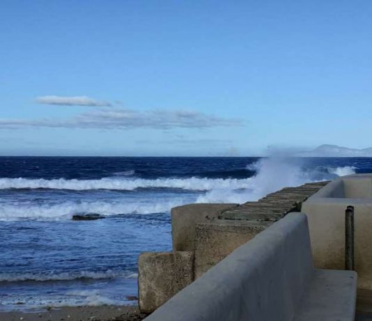 Emergencias pide precaución y autoprotección ante las lluvias, tormentas y viento que se esperan este miércoles en todas las Illes Balears La Savina temporal de viento esta mañana