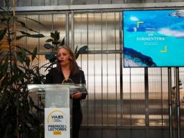 Formentera recibe el premio de los lectores del National Geographic al mejor destino de playa de España Formentera premi National Geographic