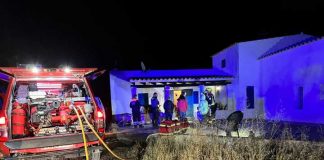 Sofocado un incendio en la enramada de una vivienda Imagen cedida por Bomberos de Formentera
