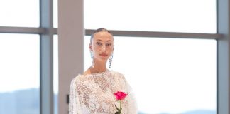 Los diseñadores Eva Cardona y Enric Majoral participan en la Bridal Fashion Week en Eivissa Vestido diseñado y creado por Eva Cardona