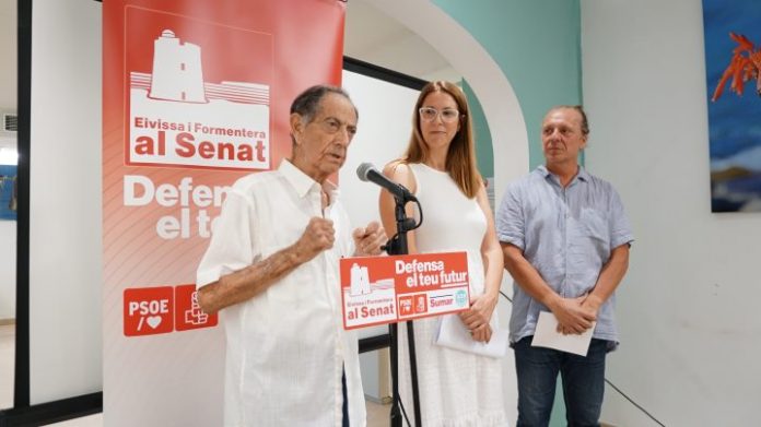 Isidor Torres en el acto celebrado en Formentera con los candidatos al Senado
