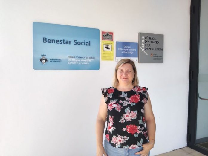 Cristina Costa sede Bienestar Social