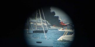 Arde un yate de gran eslora en Formentera