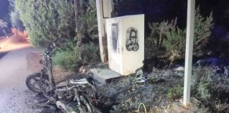 Sofocado el incendio de una moto en Sant Ferran