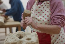 Cursos y talleres para personas adultas 2025-2026 Taller de talla en madera dirigido por Aaron Keydar